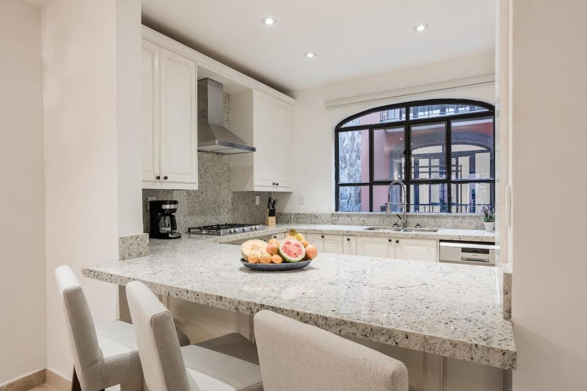 Luxury Apartments In Centro San Miguel De Allende With Rooftop & Jacuzzi Exteriör bild